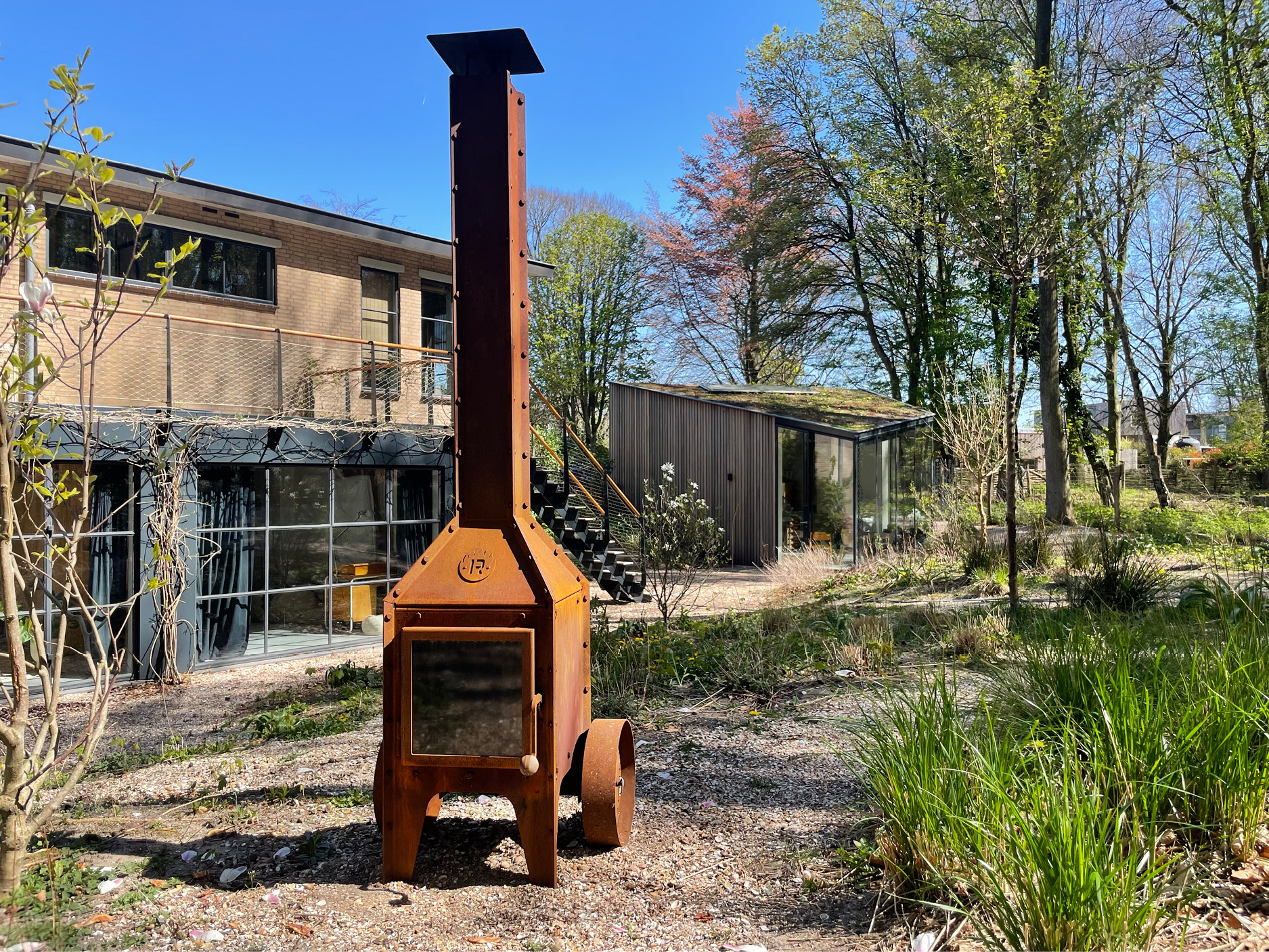 MOBILE WOOD STOVE Atelier René Knip